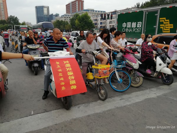 2018.9.3参加航海路京广路交通执勤5